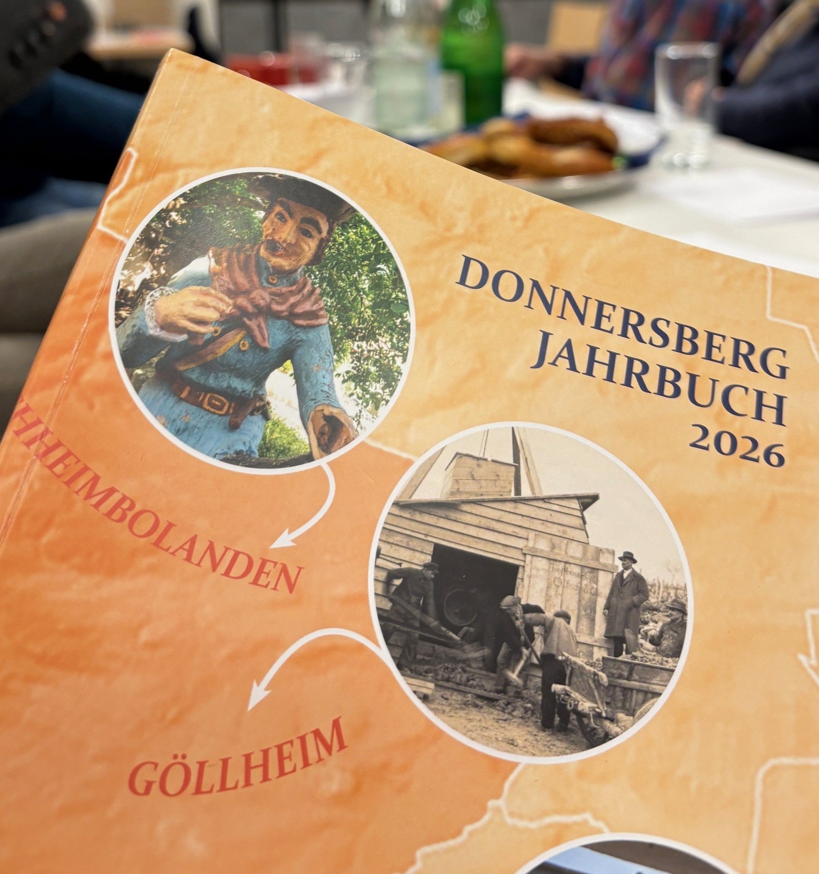 Ein Ausschnitt des Titels des Donnersberg-Jahrbuchs 2026