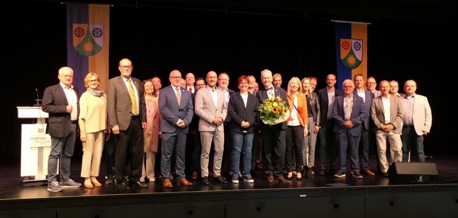 Gruppenfoto der Kreistagssitzung