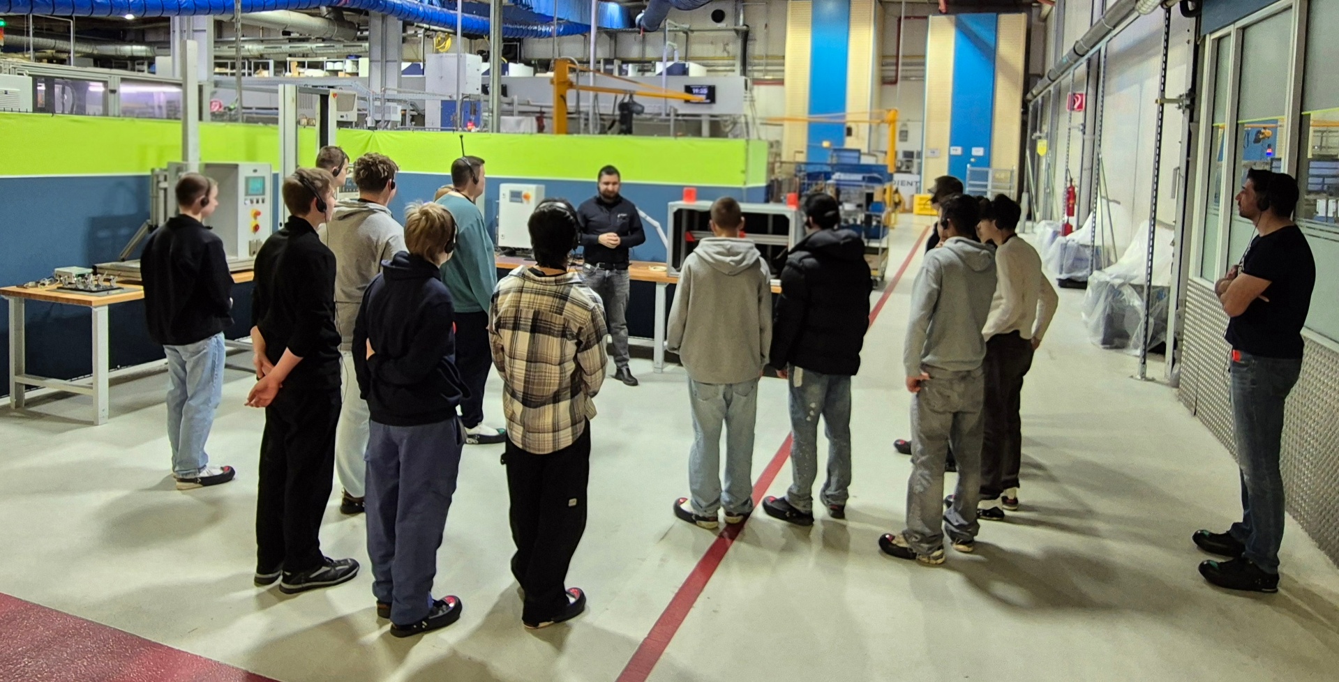 Schülerinnen und Schüler - mit Job aktiv bei ADIENT in Rockenhausen