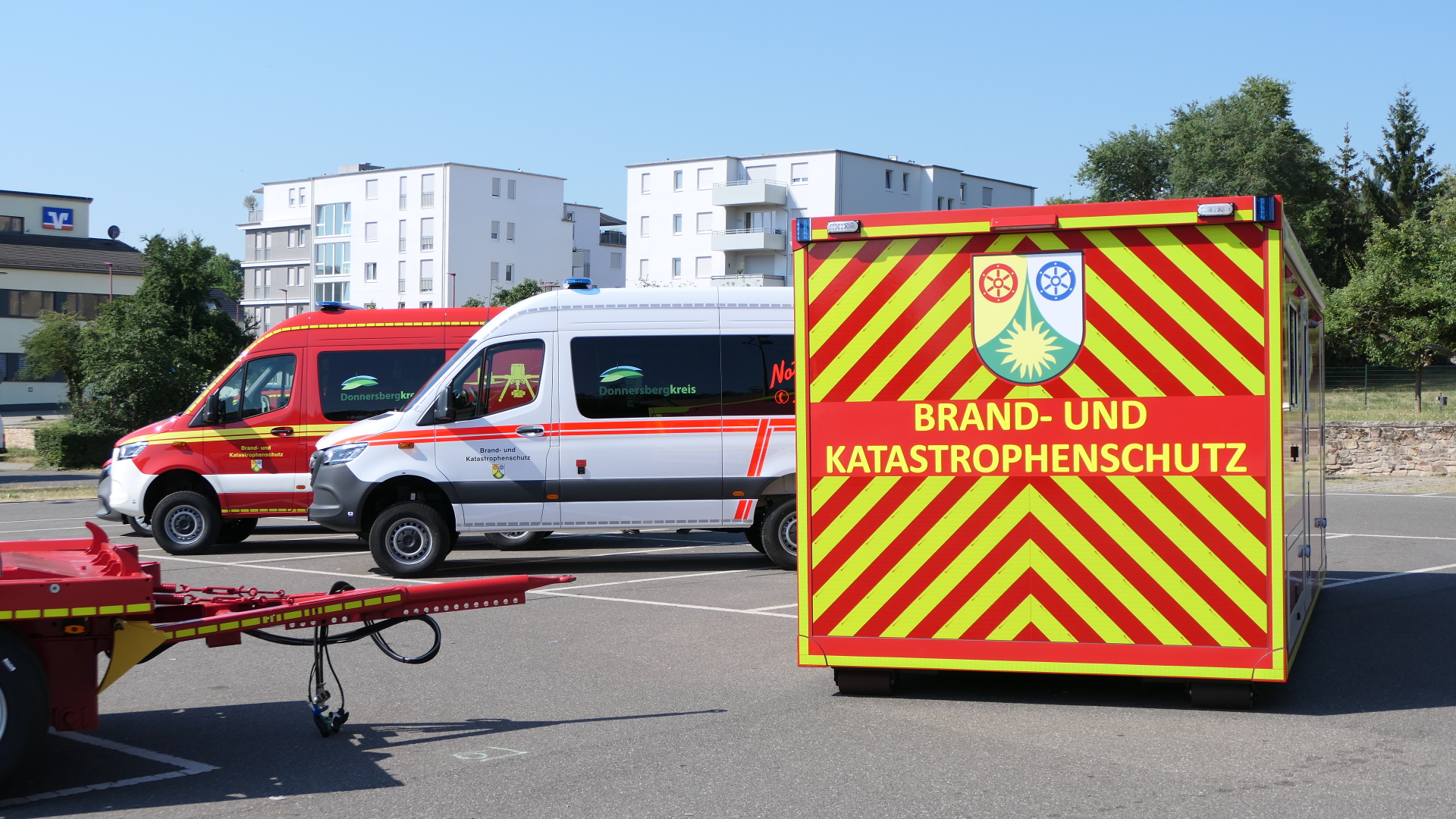 Abrollcontainer und Fahrzeuge