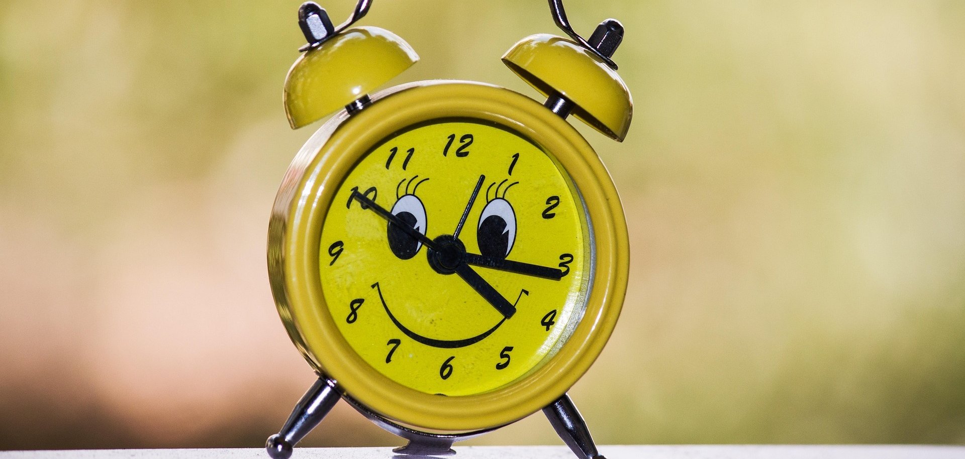 Wecker mit Smiley-Gesicht